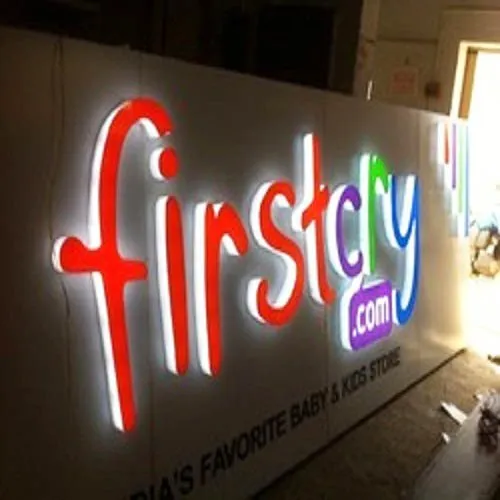 About Us Benefits of eye-catching signage